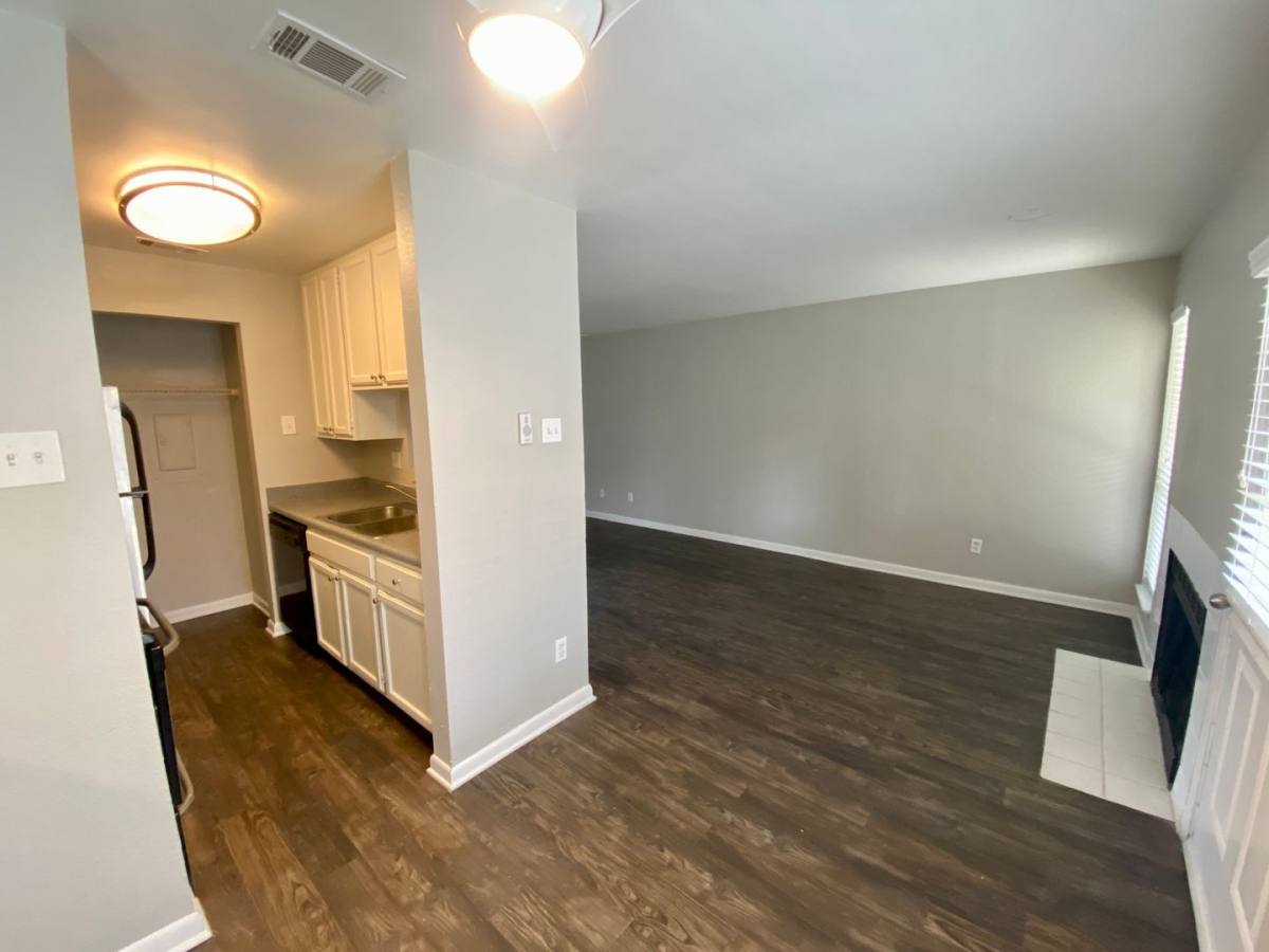 Apartment for rent at 4502 Gaston Ave, Dallas, TX 75246