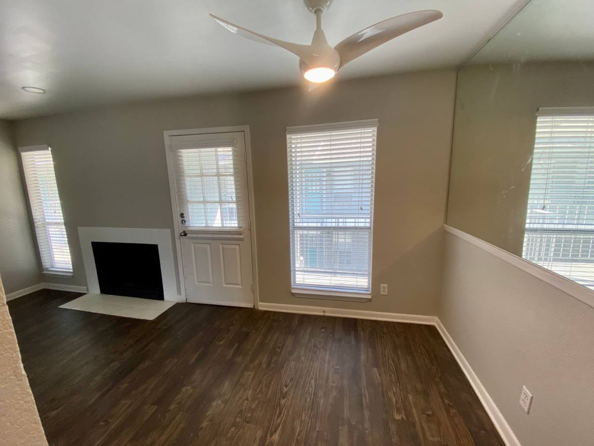 Apartment for rent at 4502 Gaston Ave, Dallas, TX 75246