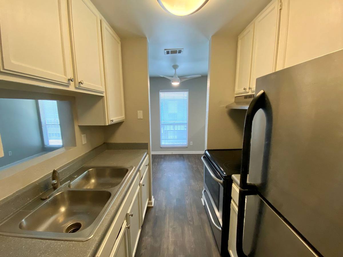 Apartment for rent at 4502 Gaston Ave, Dallas, TX 75246