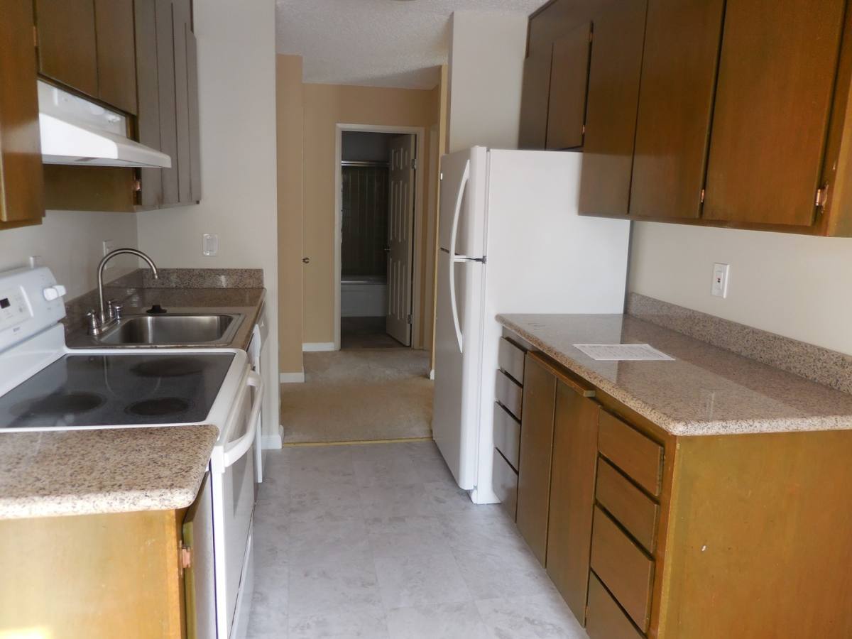 Apartment for rent at 3300 Kempton Ave, Oakland, CA 94611