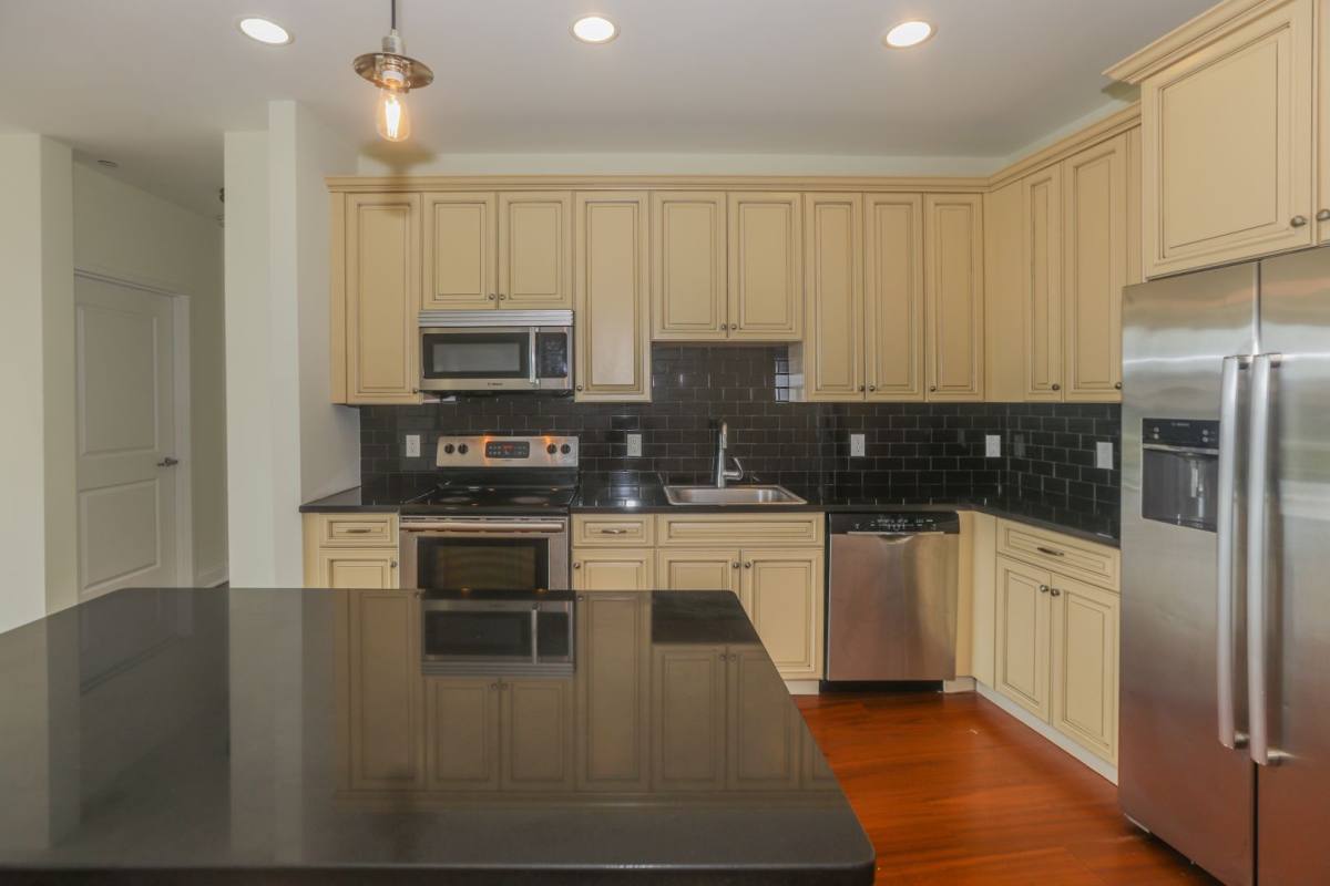 Apartment for rent at 360 Old River Rd, Edgewater, NJ 07020