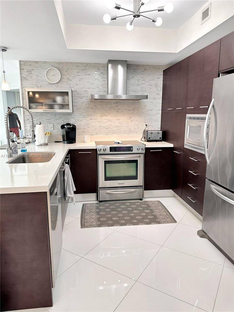 House for rent at 250 Sunny Isles Blvd #3, North Miami Beach, FL 33160