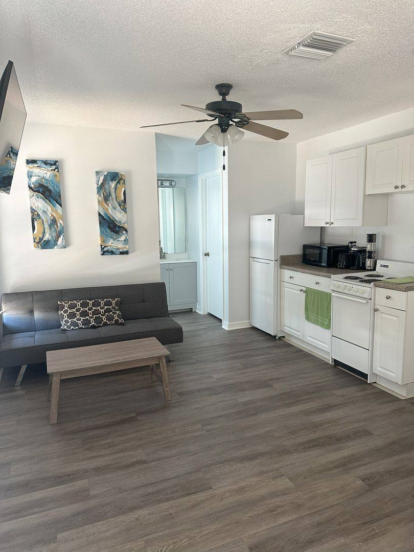 Apartment for rent at 19804 Gulf Blvd, Indian Rocks Beach, FL 33785