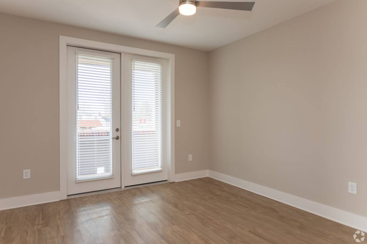 Apartment for rent at 222 S Main St, Mooresville, NC 28115