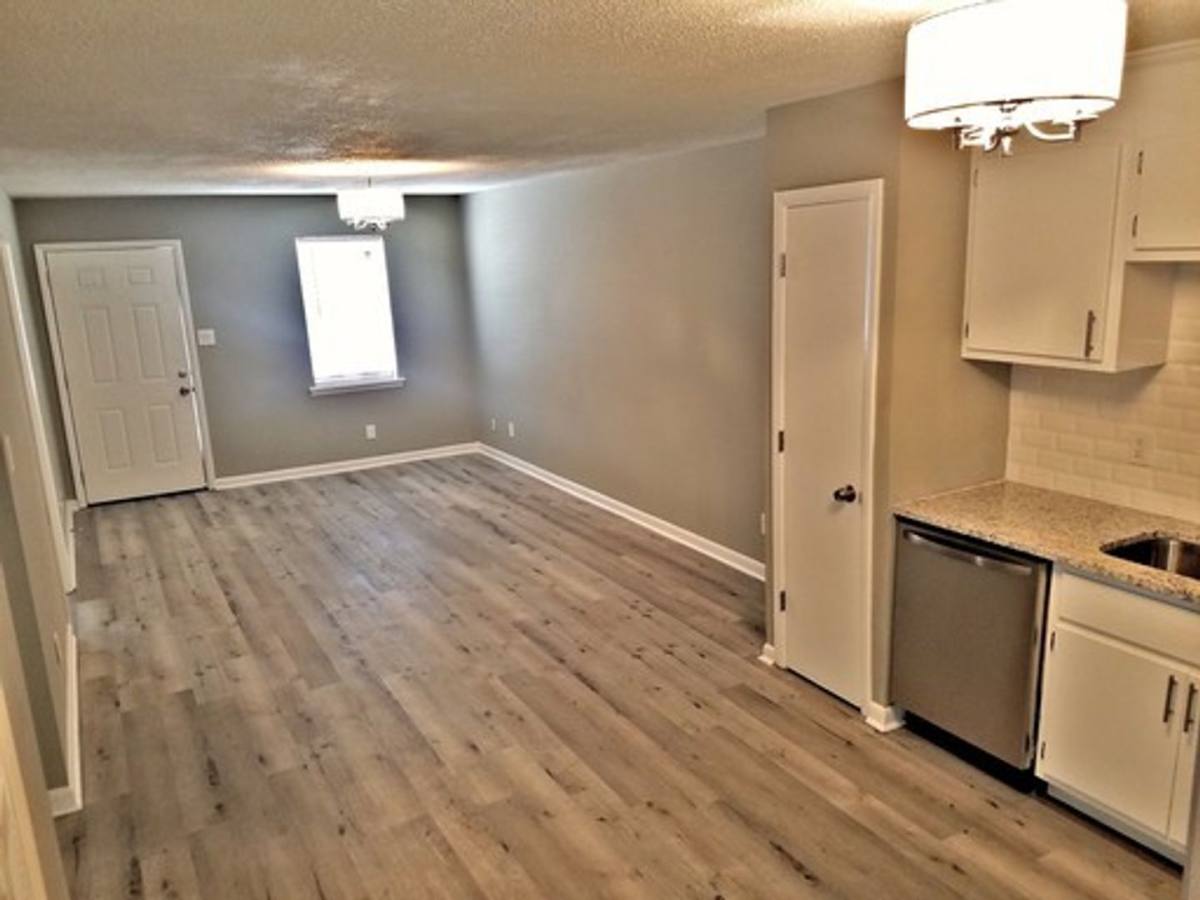 Apartment for rent at 2234 Harrison St SE, Decatur, AL 35601