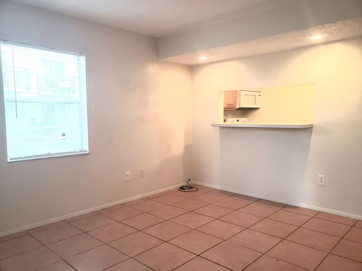 Condo for rent at 7100 Waterside Dr, Tampa, FL 33617