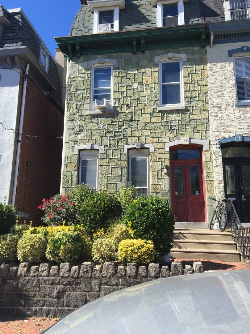 Apartment for rent at 208 S 41st St, Philadelphia, PA 19104
