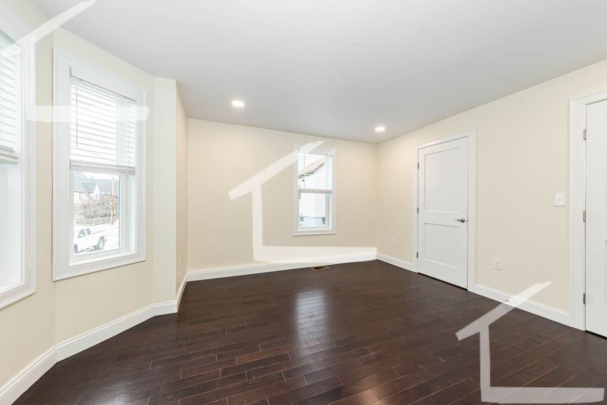 Apartment for rent at 20 Albion St #1A, Medford, MA 02155