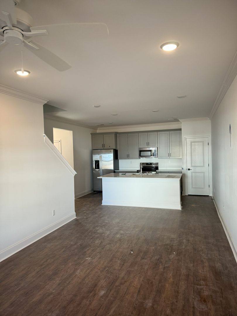 Townhouse for rent at 602 Cottage Grove Circle, Oxford, MS 38655