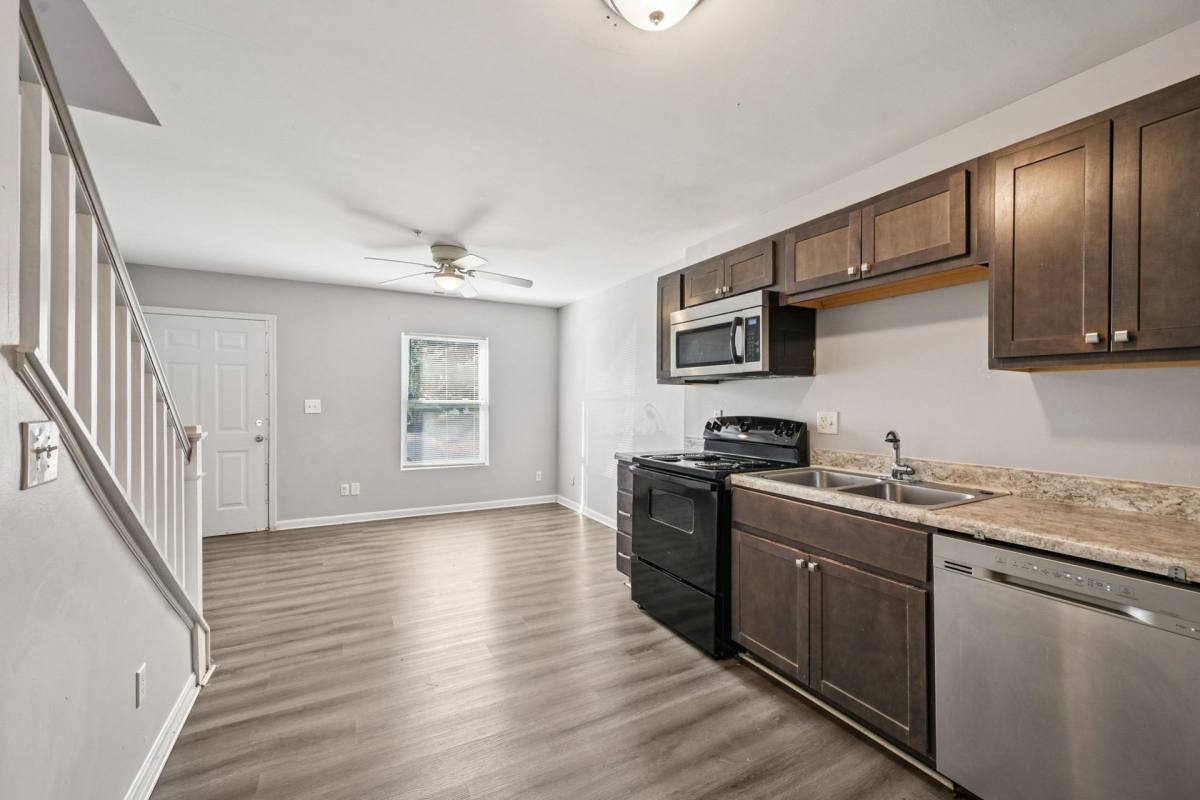 Townhouse for rent at 4646 Tamarack Blvd, Columbus, OH 43229