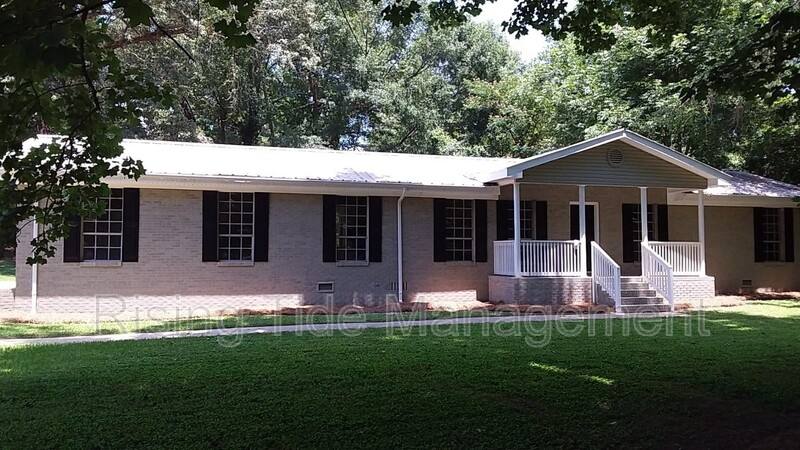 House for rent at 2743 Lee Meadows Dr, Moody, AL 35004