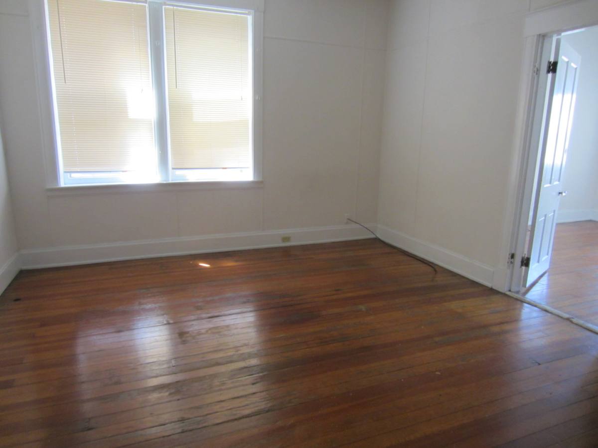 Apartment for rent at 2370-72 Flora St, Cincinnati, OH 45219