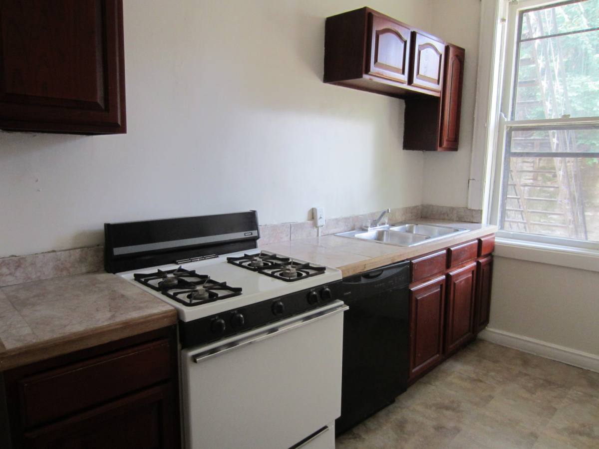 Apartment for rent at 2370-72 Flora St, Cincinnati, OH 45219