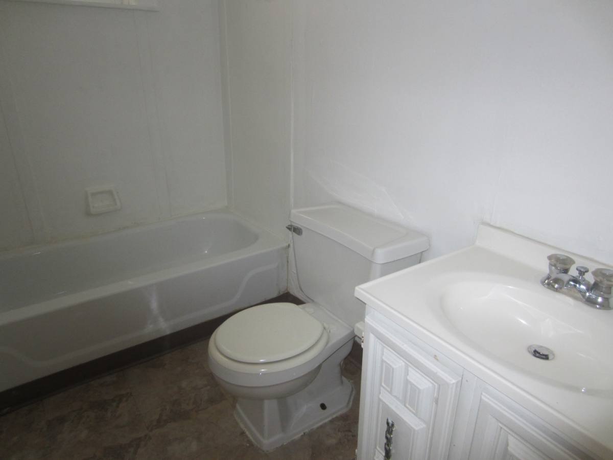 Apartment for rent at 2370-72 Flora St, Cincinnati, OH 45219