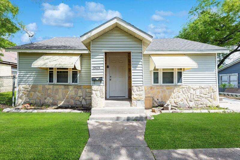 House for rent at 1505 Brazos St, Rosenberg, TX 77471