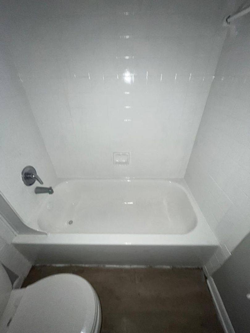 Apartment for rent at 8733 N 50th St, Tampa, FL 33617