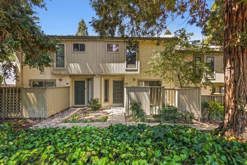 Townhouse for rent at 1714 Parkside Dr, Walnut Creek, CA 94597