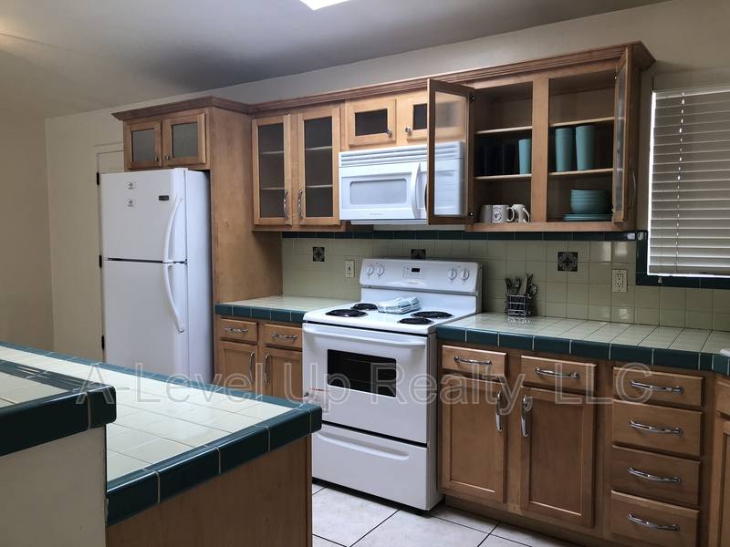 House for rent at 1980 N Tyndall Ave #1A, Tucson, AZ 85719