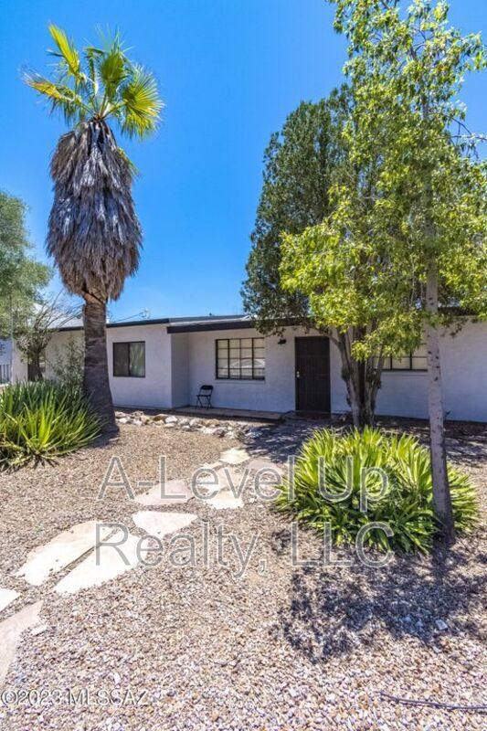 House for rent at 1980 N Tyndall Ave #1A, Tucson, AZ 85719