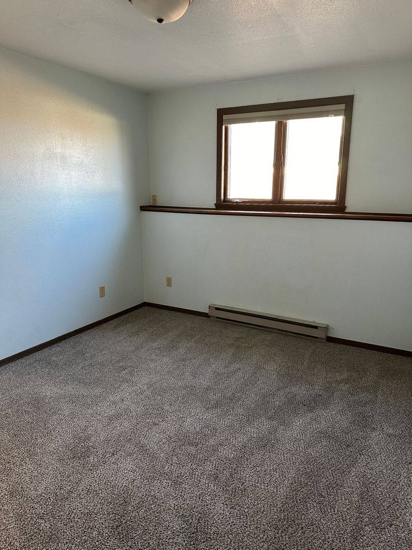 Apartment for rent at 411 11th Ave W, Lisbon, ND 58054
