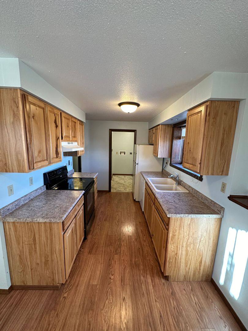 Apartment for rent at 411 11th Ave W, Lisbon, ND 58054