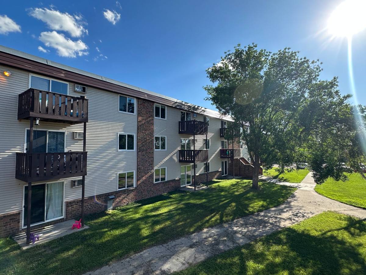 Apartment for rent at 1011 Washington Ave S, Bemidji, MN 56601