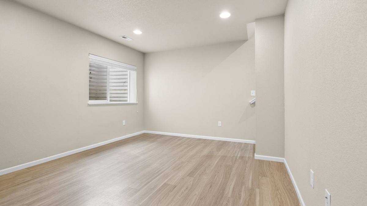 Townhouse for rent at 105-187 Harvey Dr, Waterloo, IA 50701