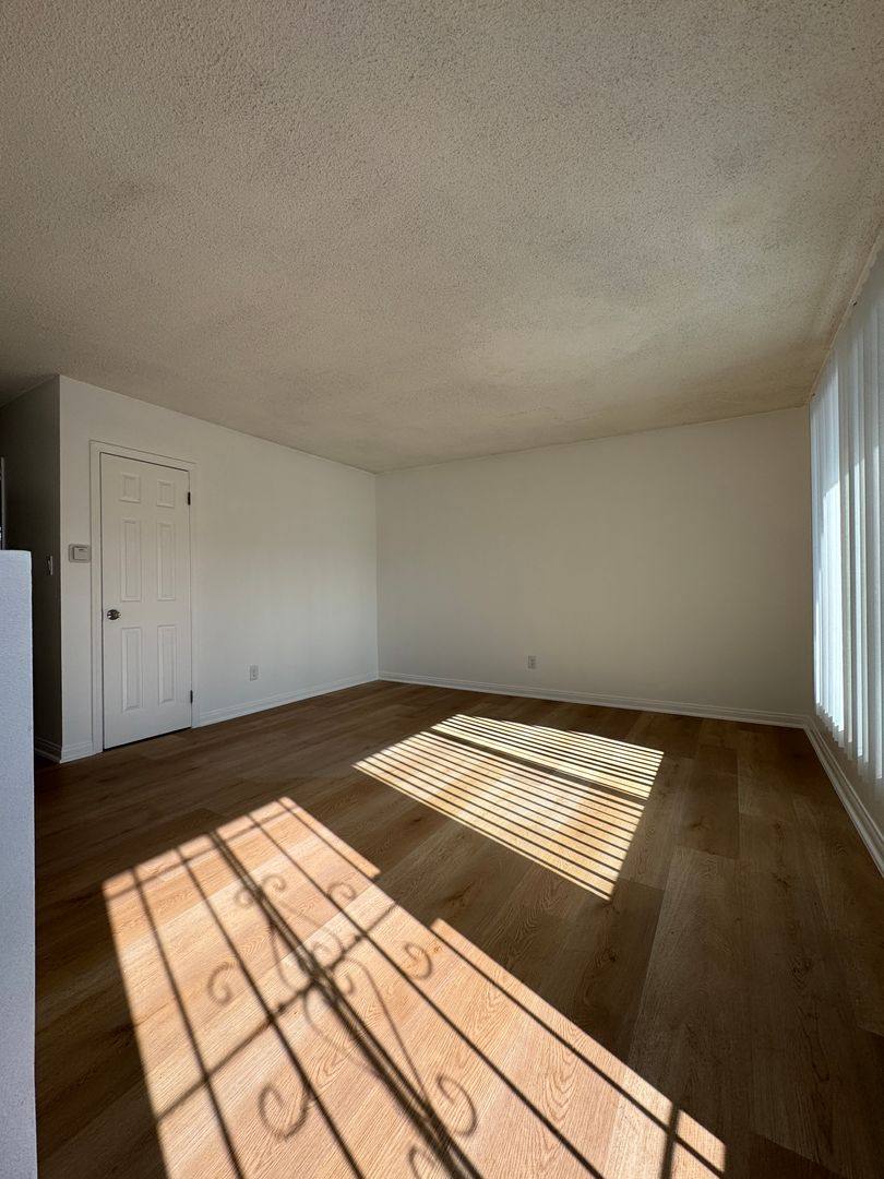 Apartment for rent at 14719 S Berendo Ave, Gardena, CA 90247