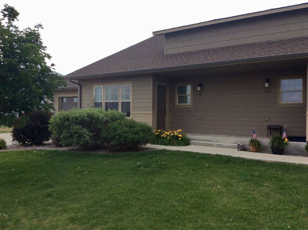 Townhouse for rent at 387 Central Ave, South Heart, ND 58655
