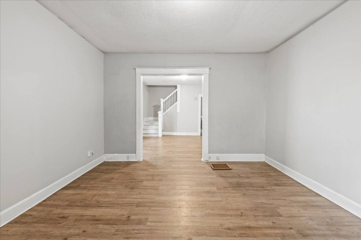Townhouse for rent at 1119 N Dearborn St, Indianapolis, IN 46201