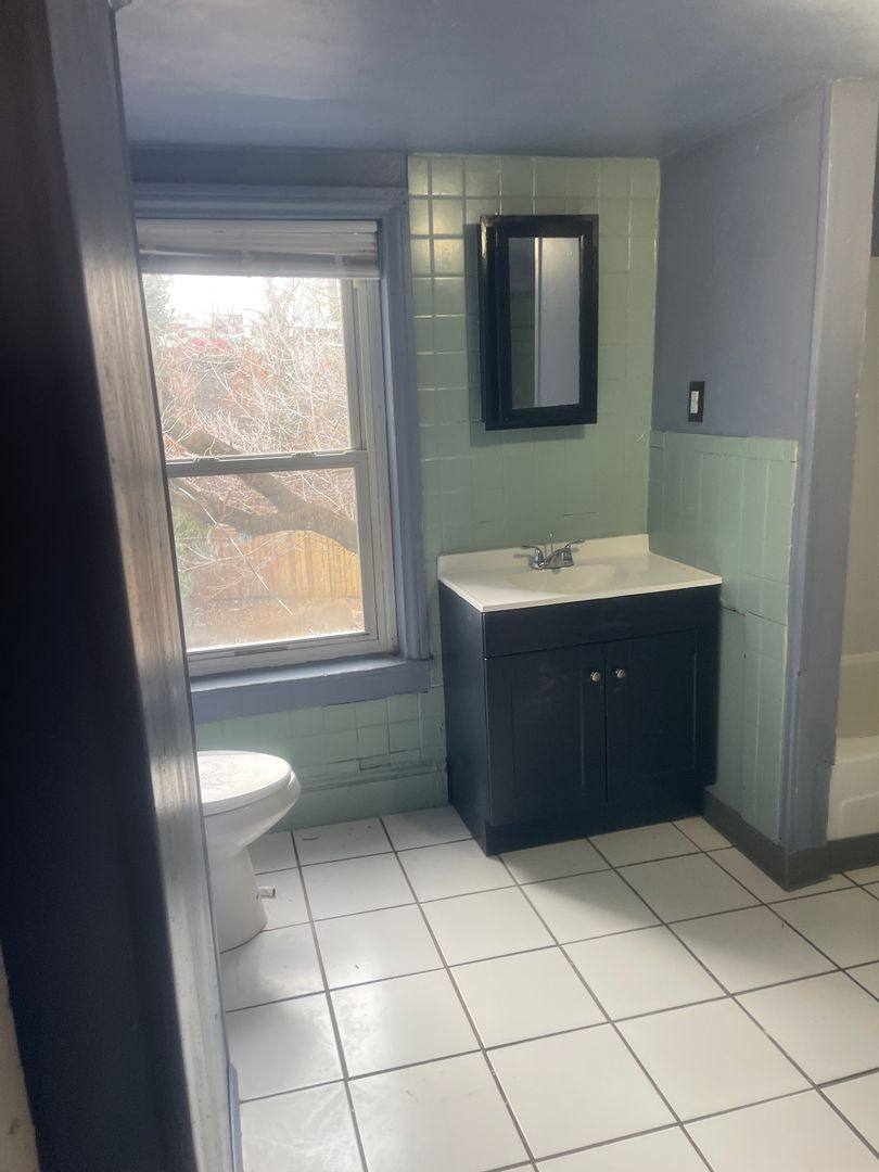 House for rent at 122 W Elm St, Norristown, PA 19401