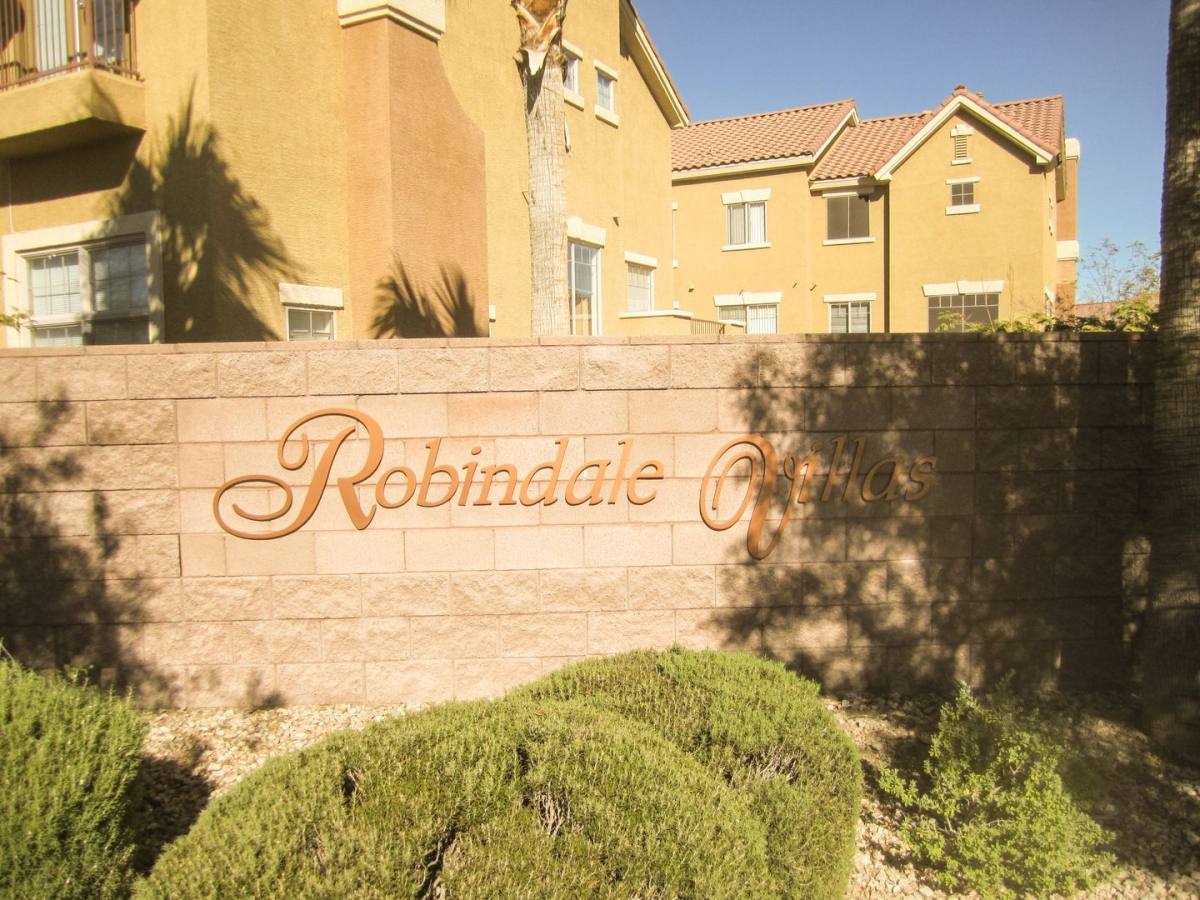 Townhouse for rent at 2755 Fountain Ridge Lane, Henderson, NV 89074