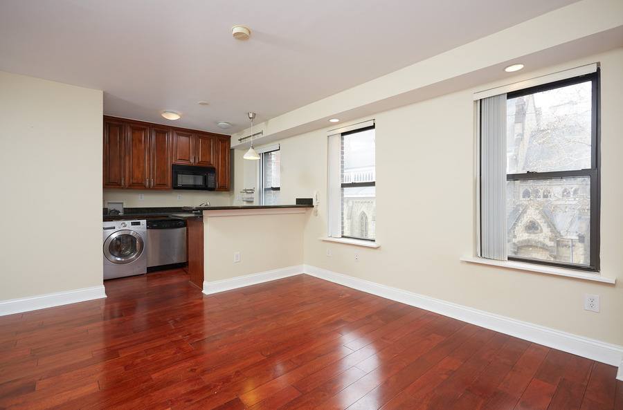 House for rent at 1125 12th St NW #44, Washington, DC 20005