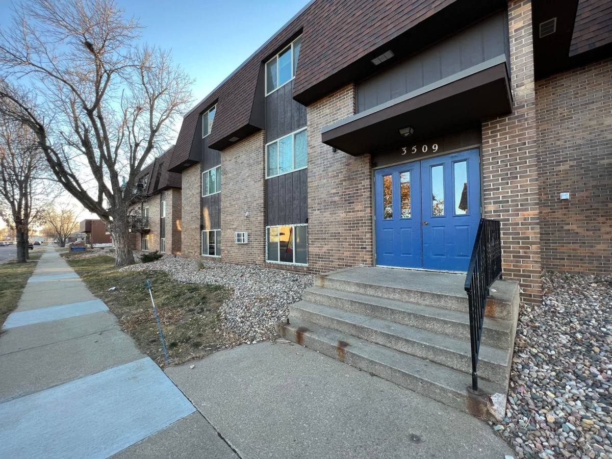 Apartment for rent at 3509-3601 S Willow Ave, Sioux Falls, SD 57105