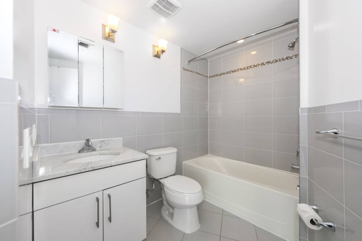 Apartment for rent at 1700 Park Ave, Weehawken, NJ 07086