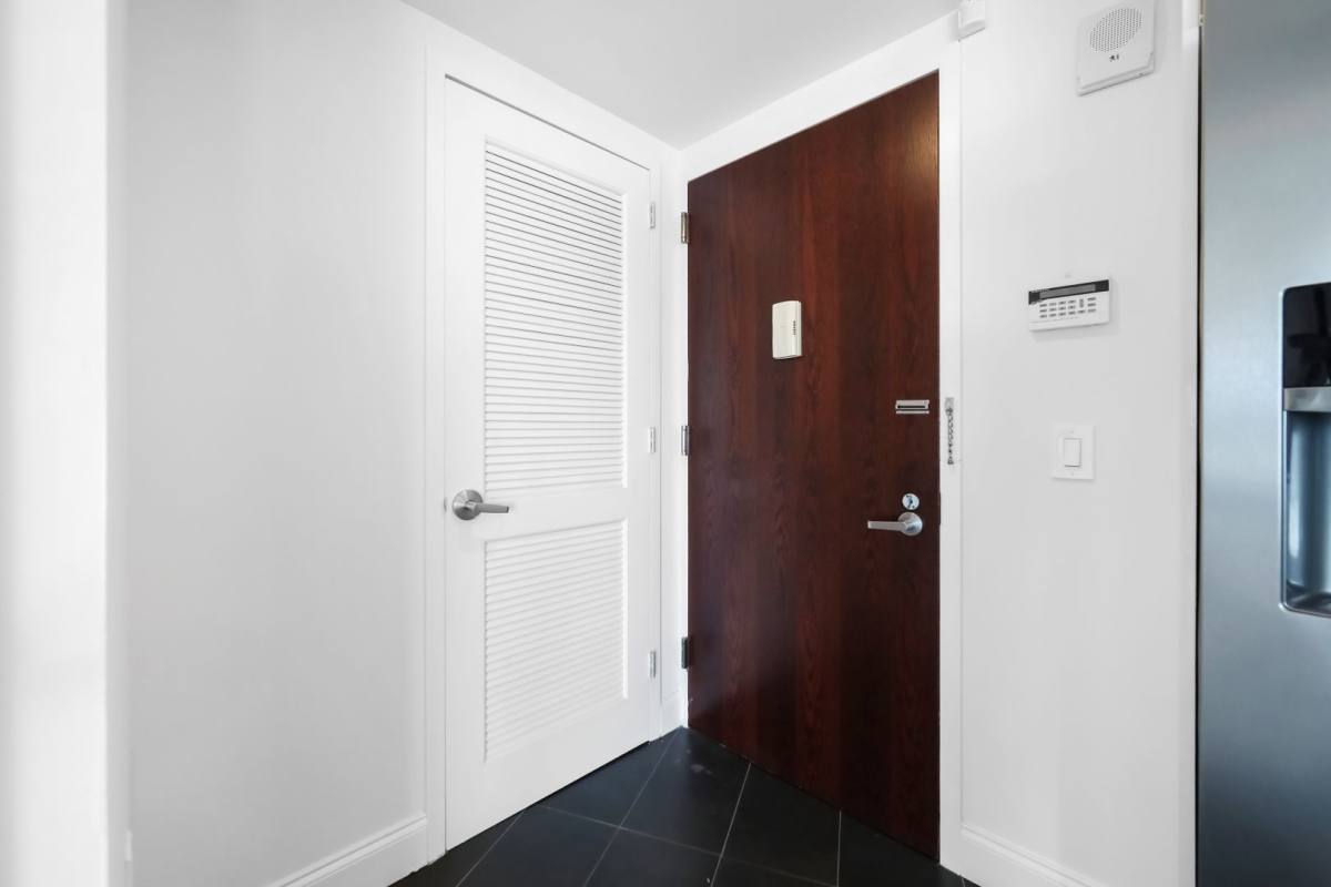 Apartment for rent at 1700 Park Ave, Weehawken, NJ 07086