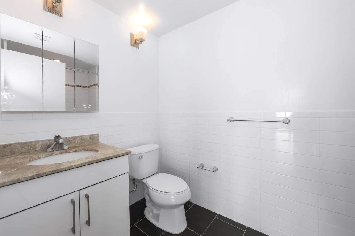 Apartment for rent at 1700 Park Ave, Weehawken, NJ 07086