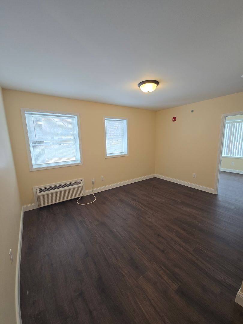 Apartment for rent at 920 N Church St, Rockford, IL 61103