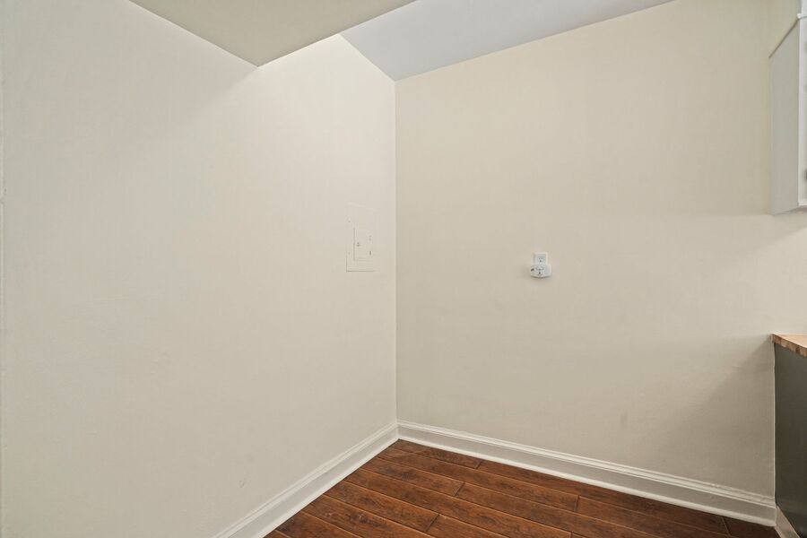 House for rent at 2655 41st St NW #B4, Washington, DC 20007