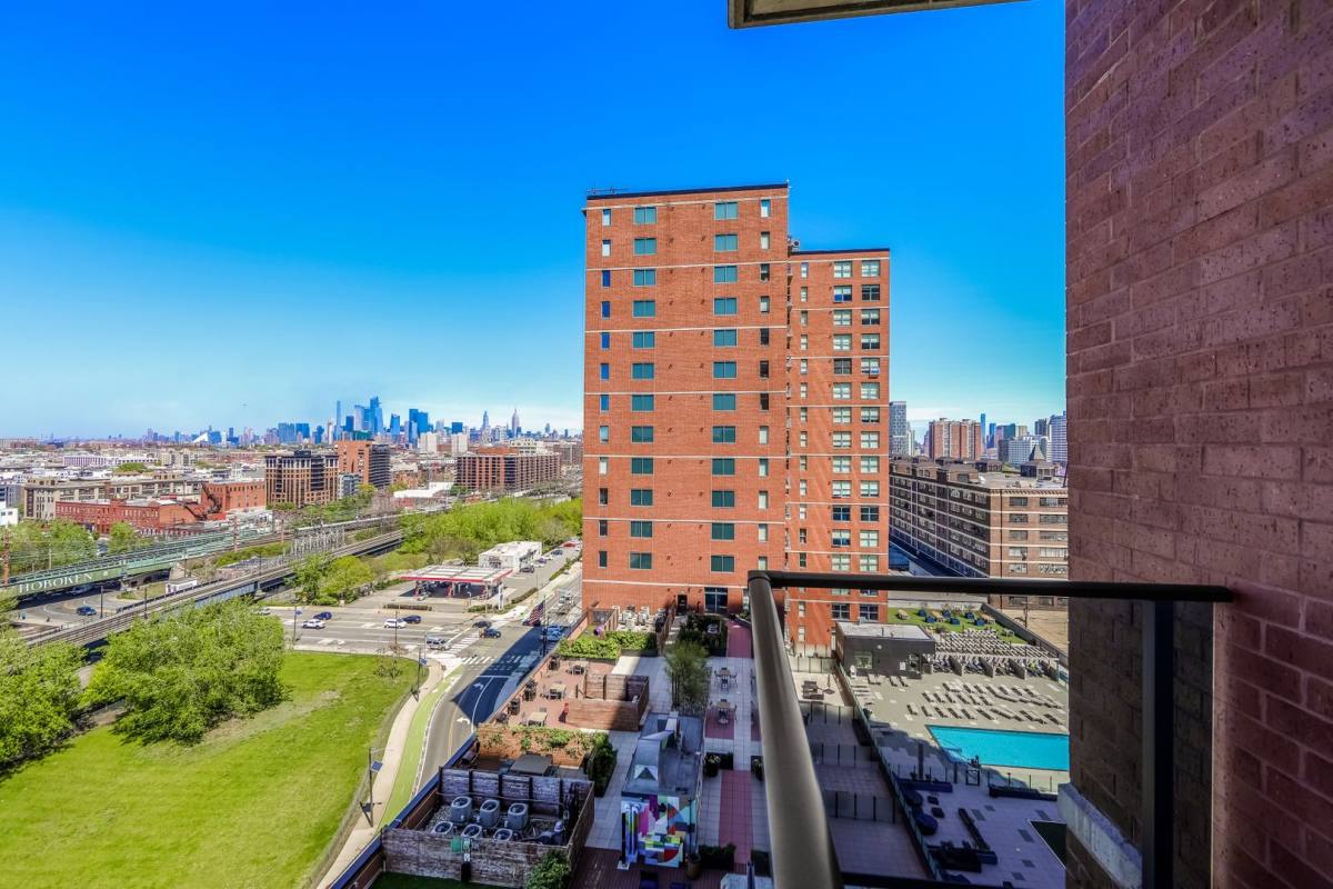 Apartment for rent at 299 Coles St, Jersey City, NJ 07310