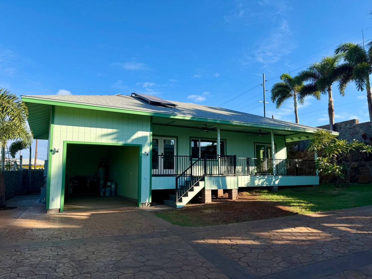 Apartment for rent at 1276 Nahale Place, Lahaina, HI 96761