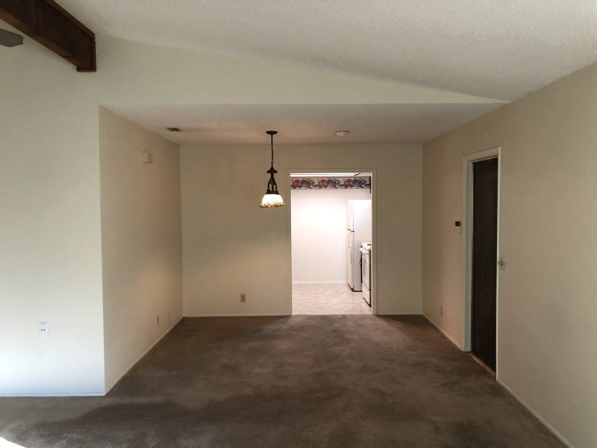 Townhouse for rent at 914 W Meadowmere Lane, Austin, TX 78758