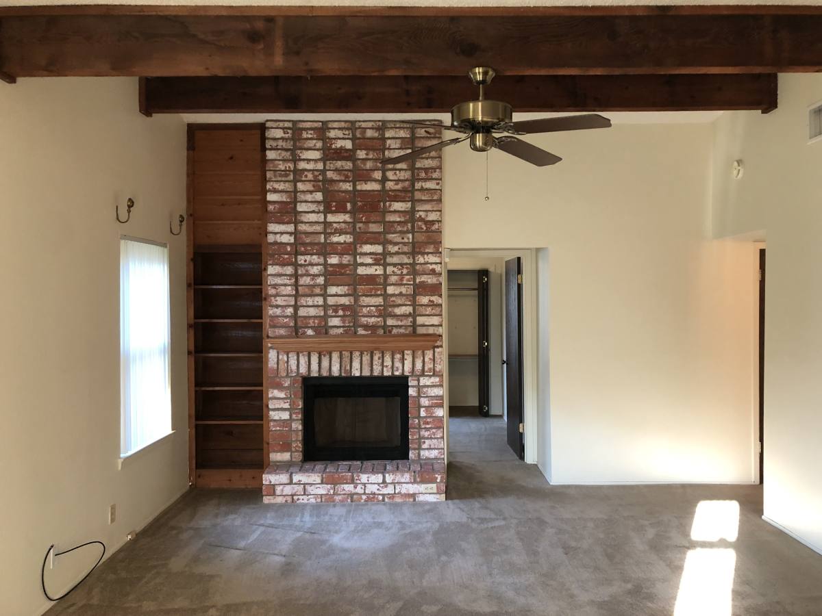 Townhouse for rent at 914 W Meadowmere Lane, Austin, TX 78758