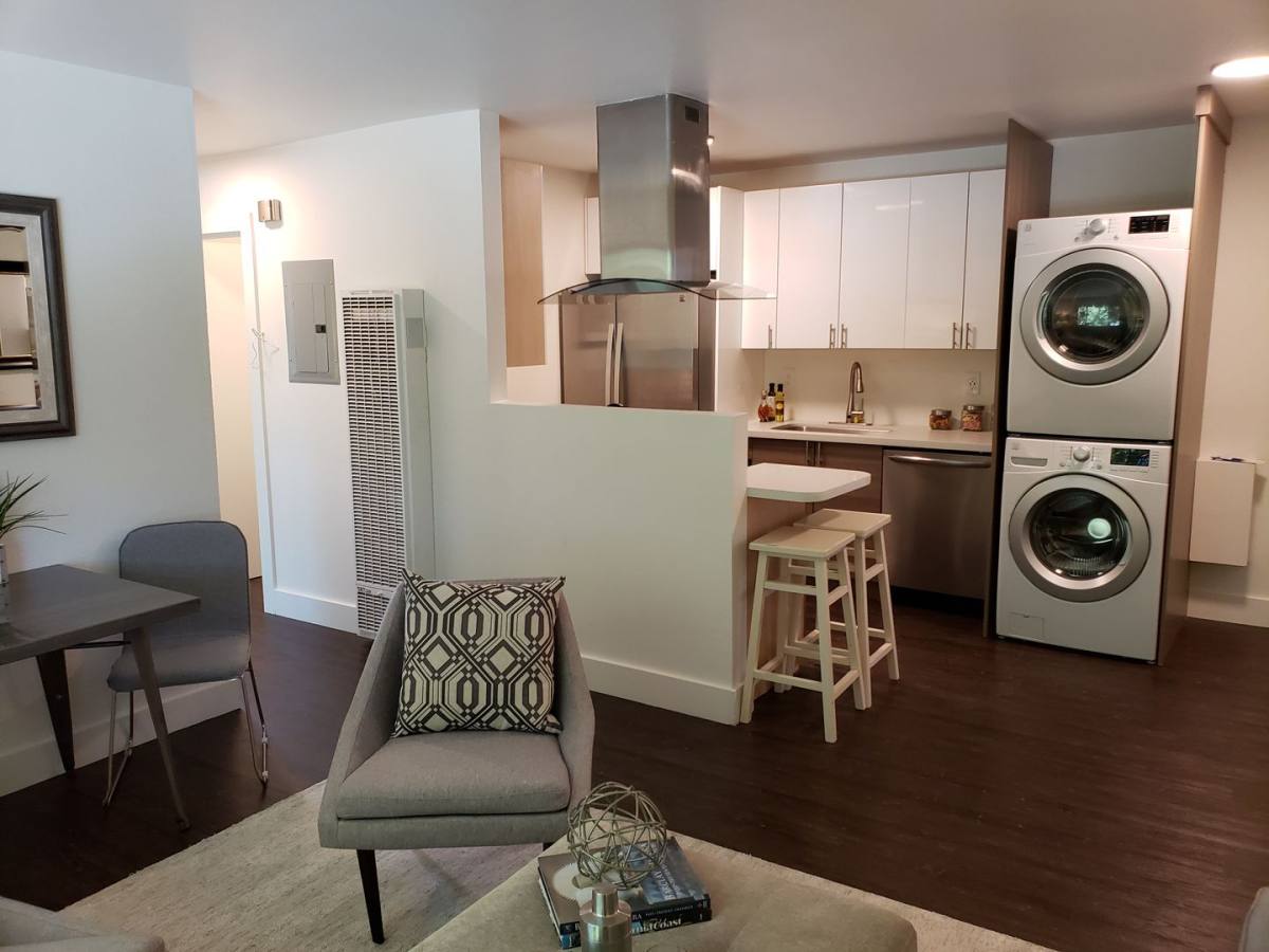 Apartment for rent at 3101 Mabel St, Berkeley, CA 94702