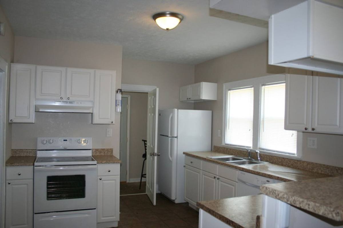 Apartment for rent at 728 Frances St, South Bend, IN 46617