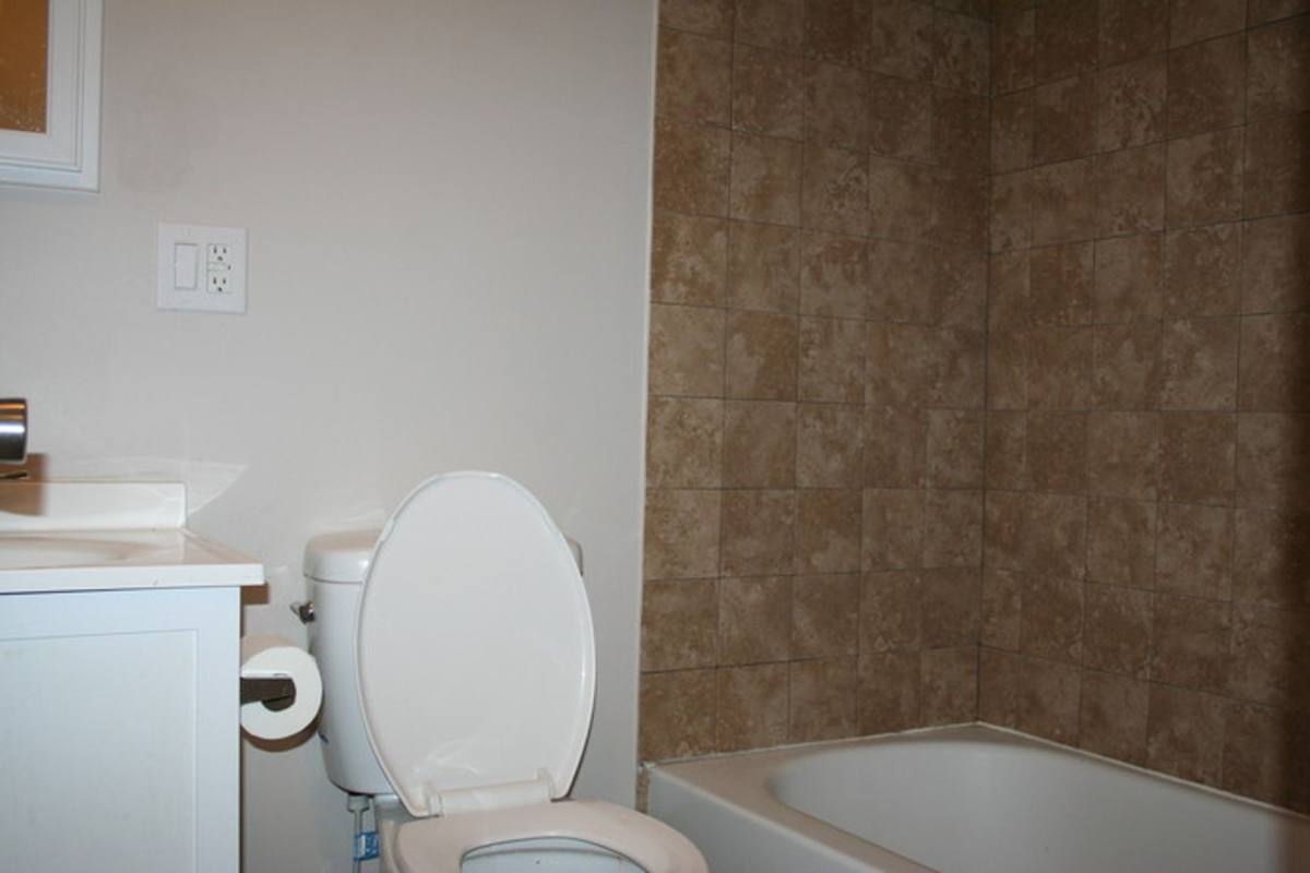Apartment for rent at 728 Frances St, South Bend, IN 46617
