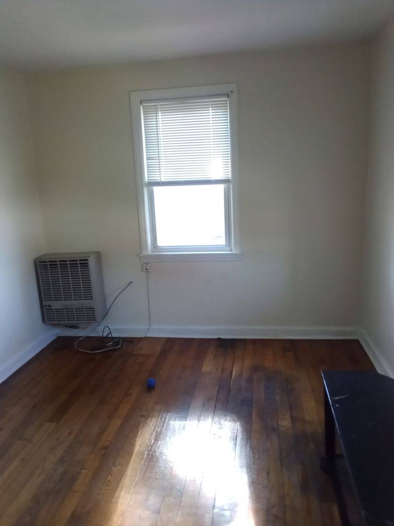 Apartment for rent at 1130 Haverford Rd, Crum Lynne, PA 19022