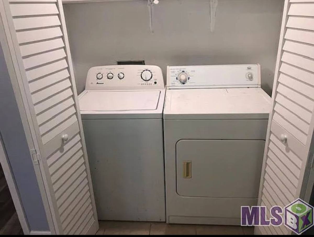 Apartment for rent at 5407 Nicholson Dr, Baton Rouge, LA 70820