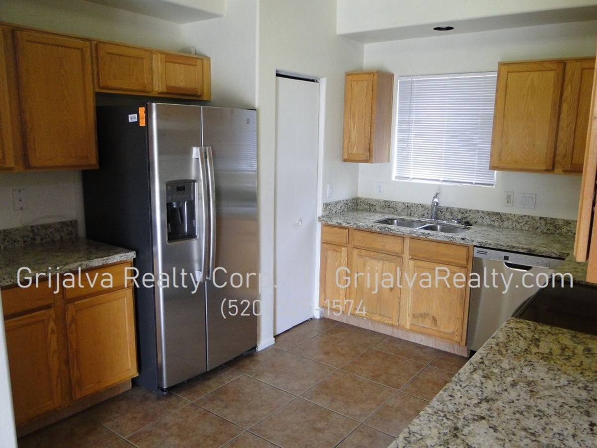 Apartment for rent at 1415 E Lester St, Tucson, AZ 85719