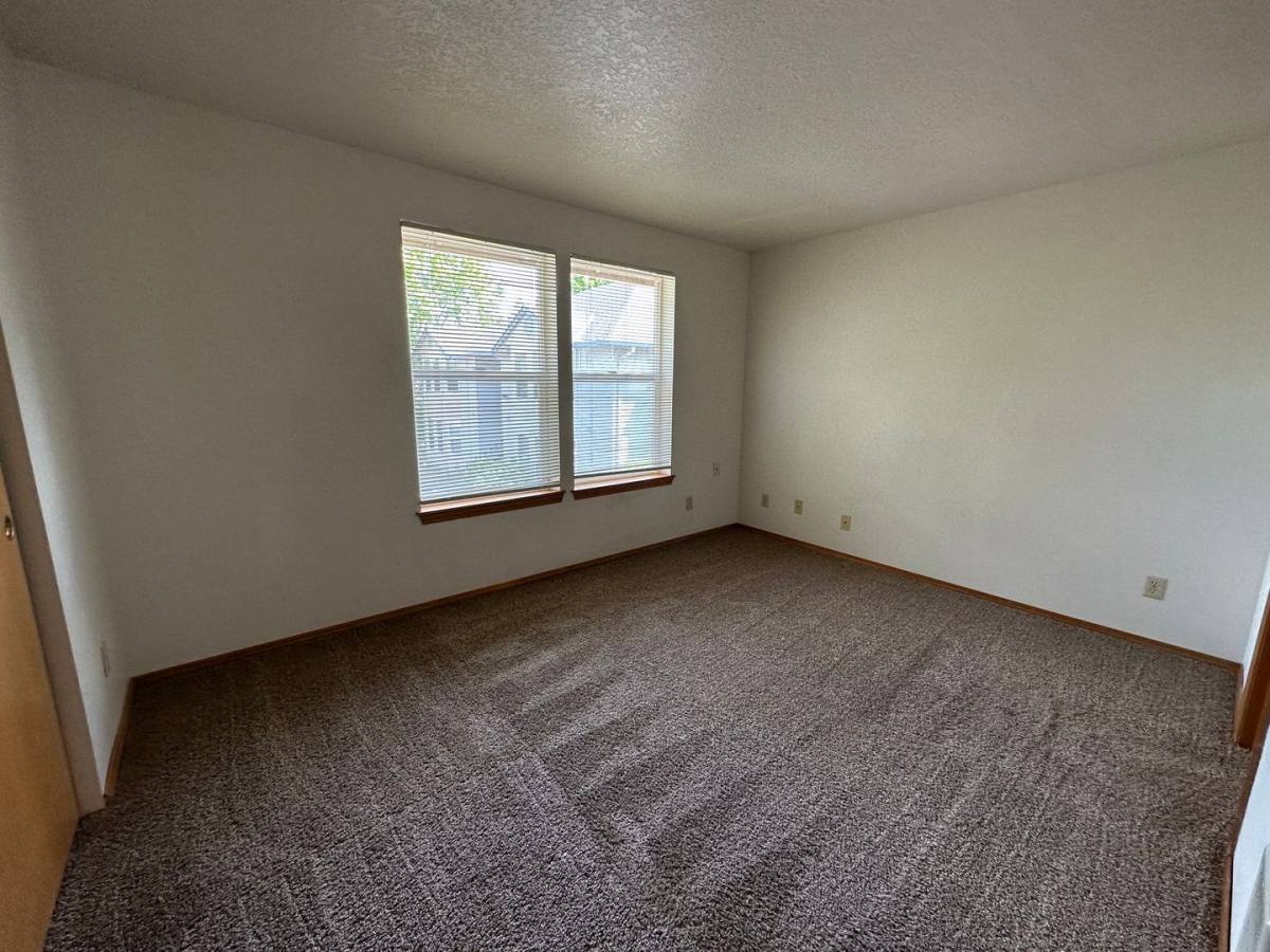 House for rent at 762 SW 206th Place, Beaverton, OR 97006